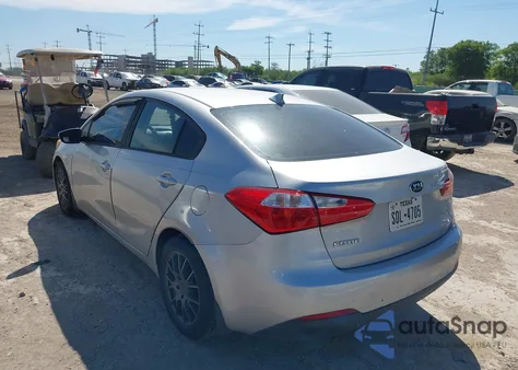 2016 Kia Forte Lx из США, поврежденный, VIN KNAFX4A68G5575988